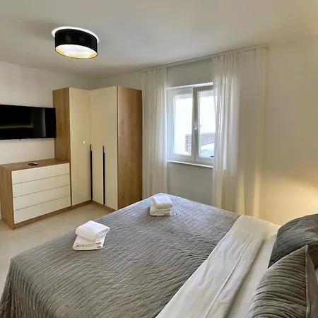 Appartement Family-friendly With Swimming Pool Silo, Krk - 21242 Šilo