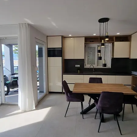 Family-friendly With Swimming Pool Silo, Krk - 21242 شقة