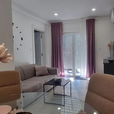 شقة Family-friendly With Swimming Pool Silo, Krk - 21242