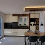 Family-friendly With Swimming Pool Silo, Krk - 21242 * שילו