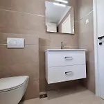 דירה Family-friendly With Swimming Pool Silo, Krk - 21242 שילו