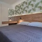 Family-friendly With Swimming Pool Silo, Krk - 21242 דירה *