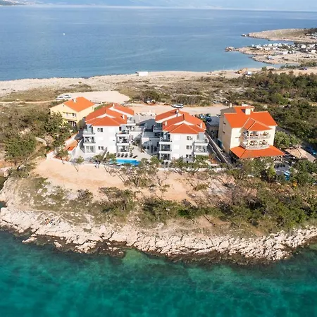 Seaside With A Swimming Pool Silo, Krk - 21242 Apartman *