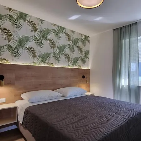 Apartment Family-friendly With Swimming Pool Silo, Krk - 21242 *