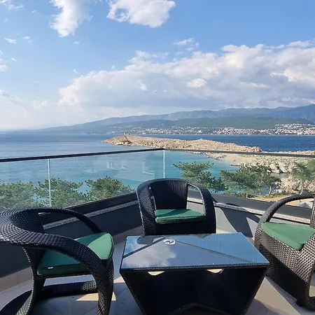 Seaside With A Swimming Pool Silo, Krk - 21242 Šilo