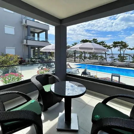 Seaside With A Swimming Pool Silo, Krk - 21242 Apartman