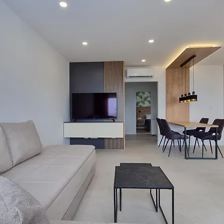 Family-friendly With Swimming Pool Silo, Krk - 21242 * 실로